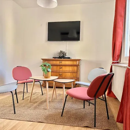 -new- Colmar, Parking, Comfort, Spacious 잉어스하임