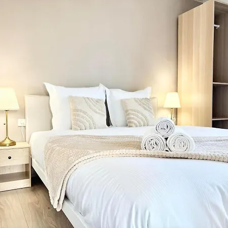 -new- Colmar, Parking, Comfort, Spacious إينغرسهايم