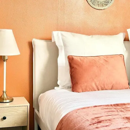 -new- Colmar, Parking, Comfort, Spacious Ferienhaus