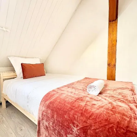 Holiday home -new- Colmar, Parking, Comfort, Spacious